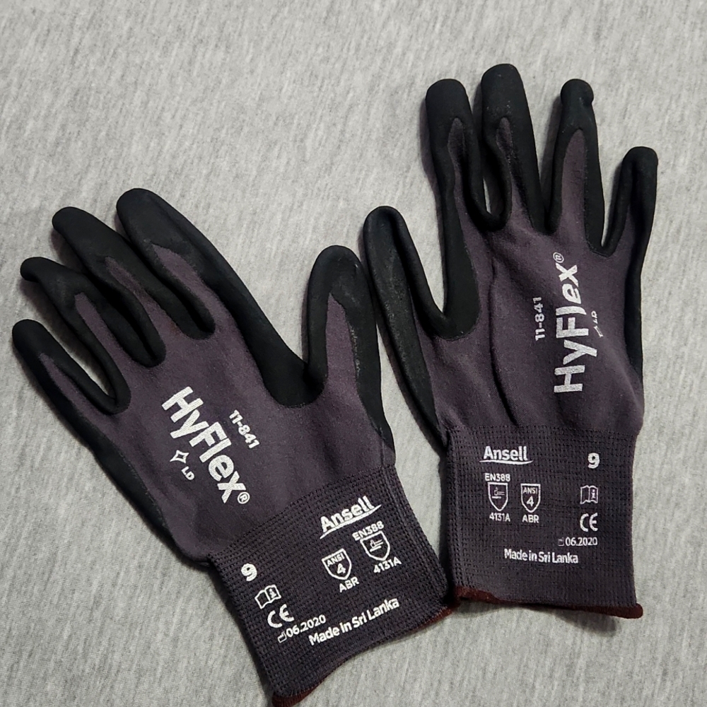 🔴 Ansell HyFlex 11-841 Men's Industrial Work Winter Mechanic Gripper Gloves